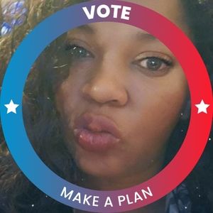 Meet your Posher, Ramona